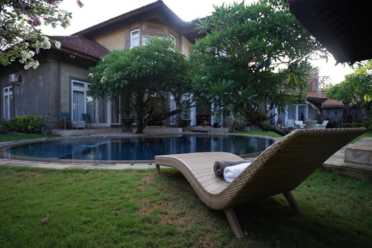 Guildwood Villa Bali Sanur Esterno foto